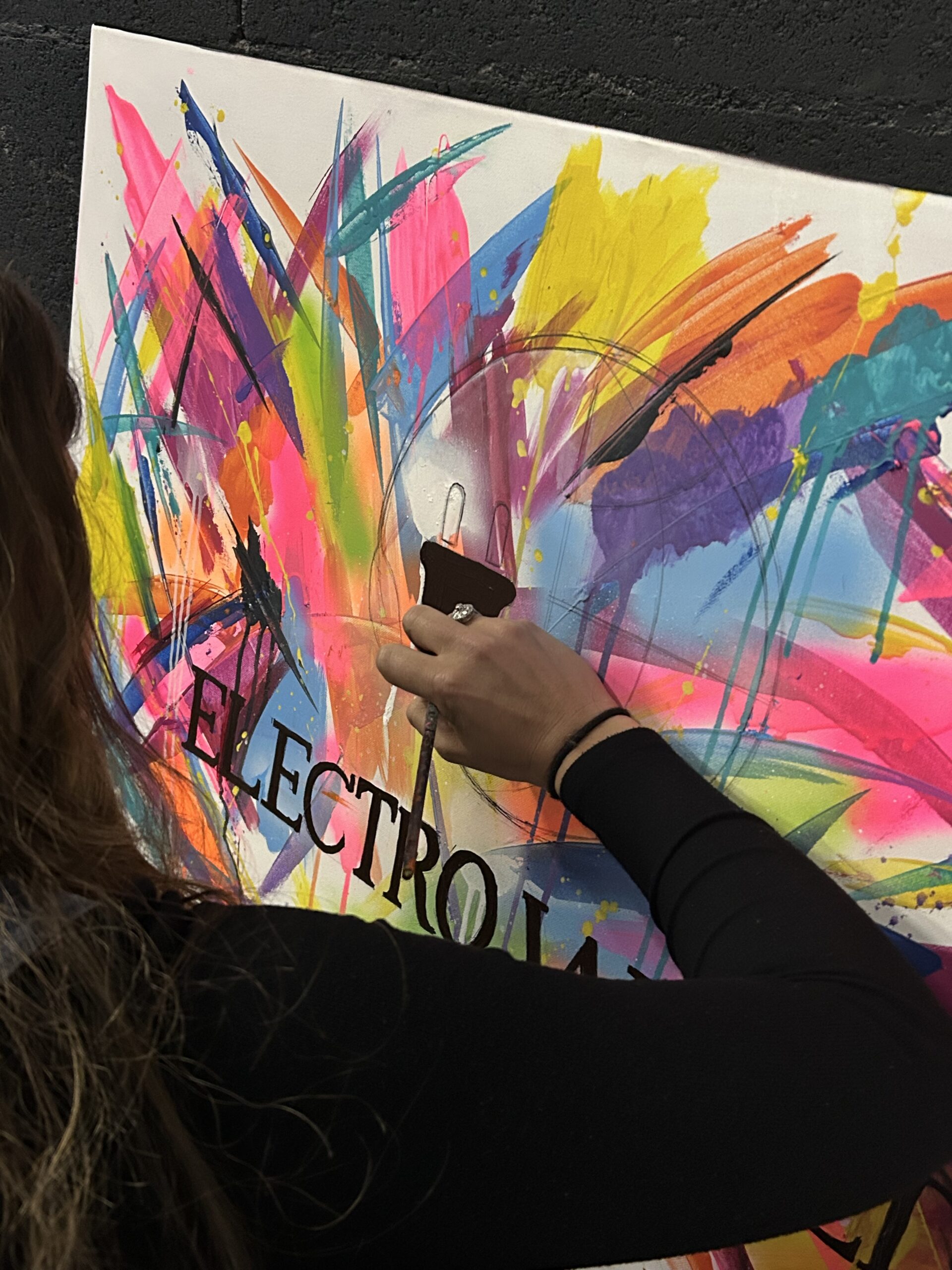 événement-entreprise-electroworld-1-live-painting-laurynemazza