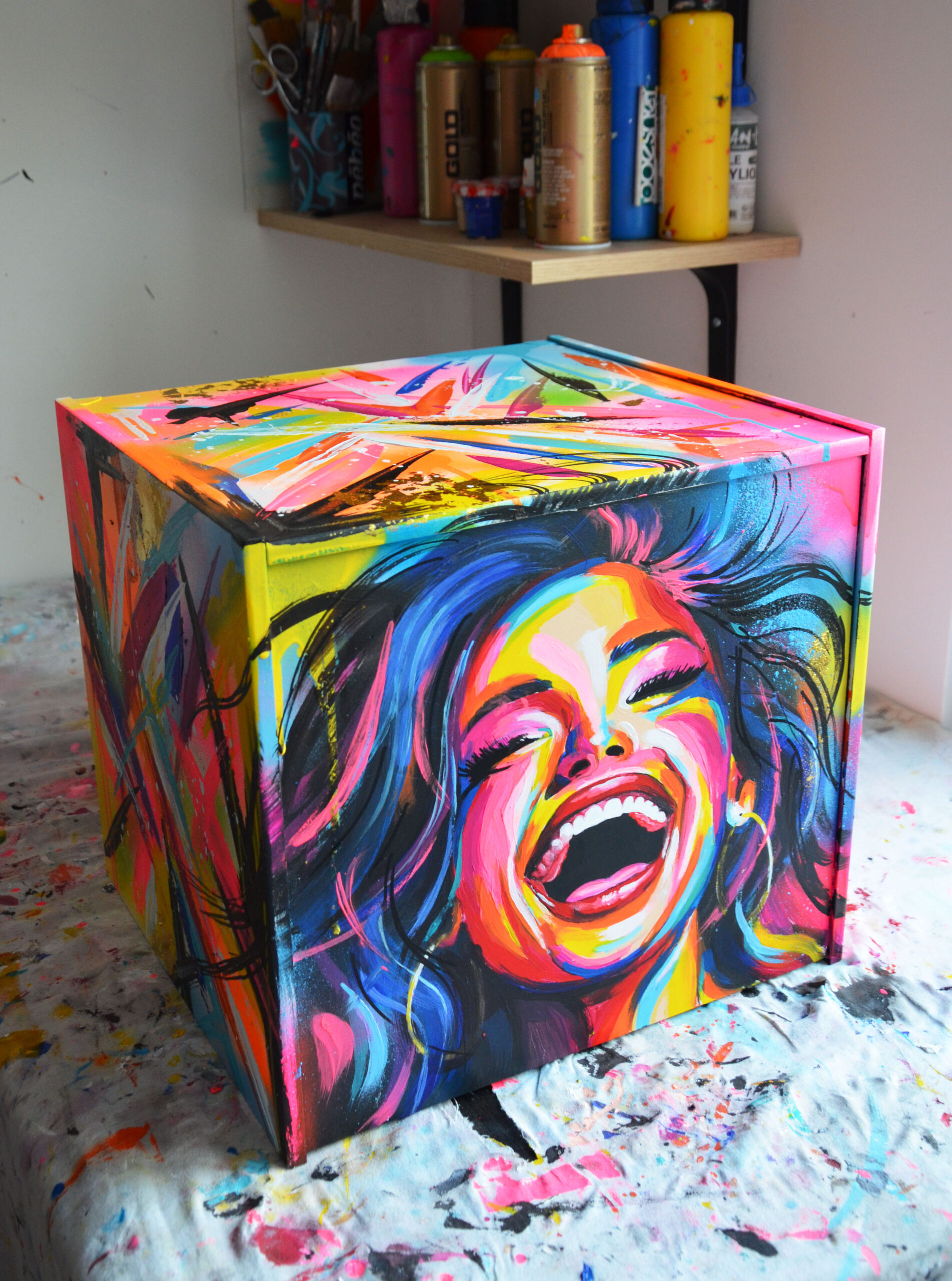 customisation-boite-personnalisé-artiste-lauryne-maza